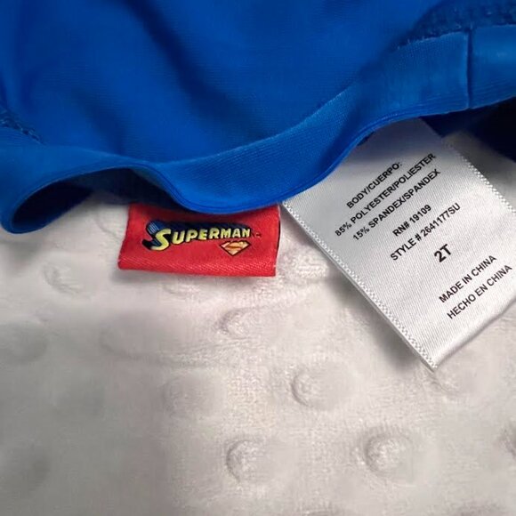 Superman Superhero Short-Sleeve Swim Top / Size: 2T - Picture 3 of 5